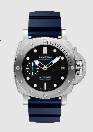 Panerai Submersible 42mm Replica Watch PAM00973 CAOUTCHOUC DARK BLUE